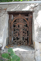 2012-04-06-0057 Ornate Grill
