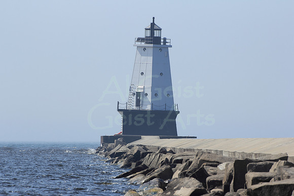 2012-03-18-0026 Ludington Lighthouse and Breakwater