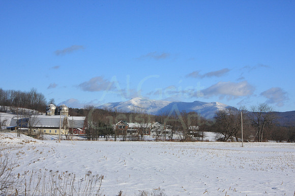 2009-01-03-0003 Winooski Valley in Winter