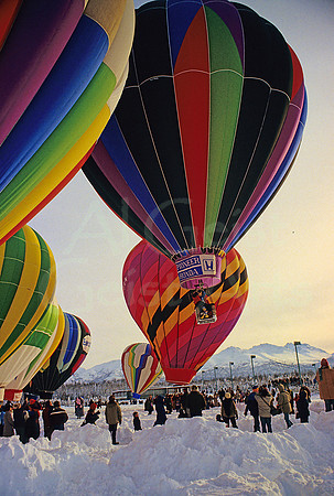 AK62-1984 Fur Rondy Balloon Event